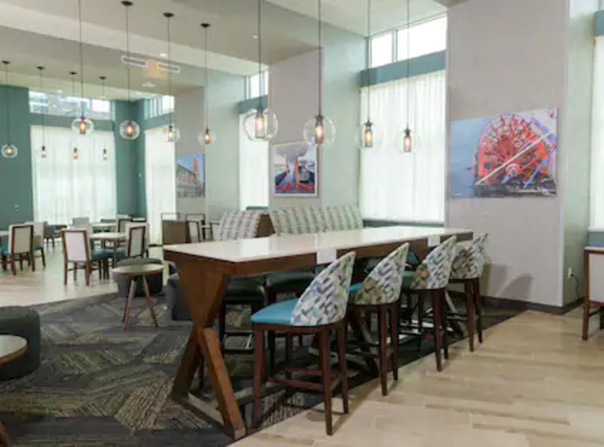 Hampton Inn & Suites Erie Bayfront Eksteriør billede