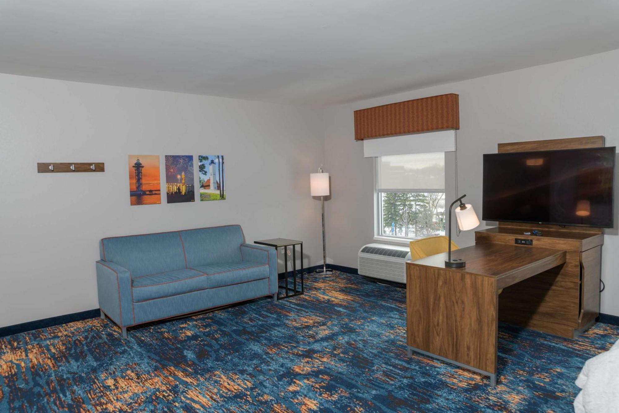 Hampton Inn & Suites Erie Bayfront Eksteriør billede