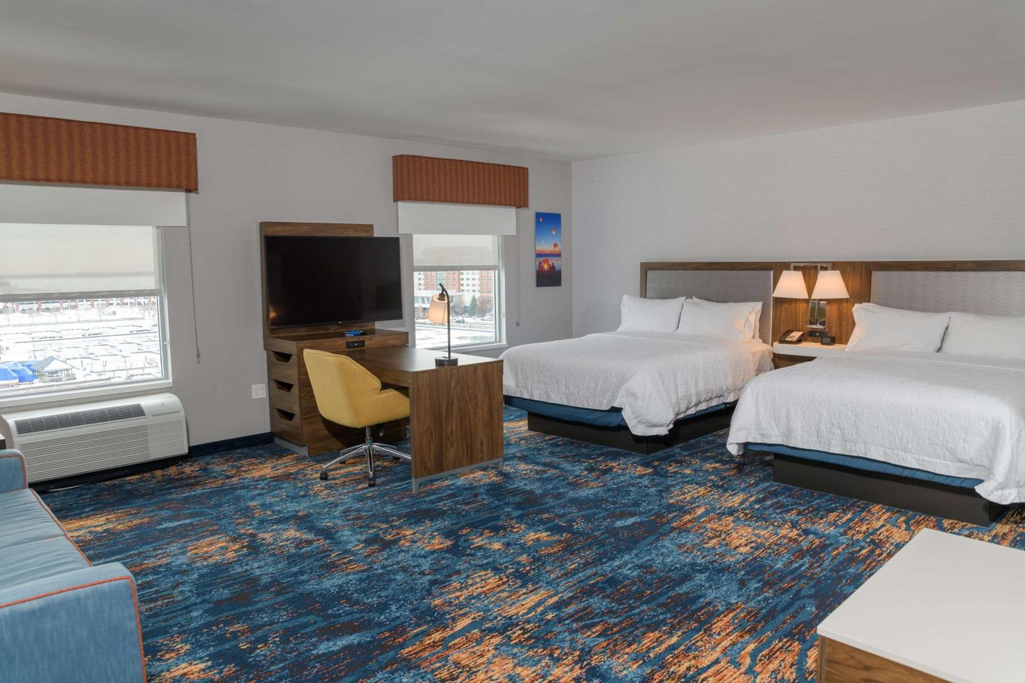 Hampton Inn & Suites Erie Bayfront Eksteriør billede