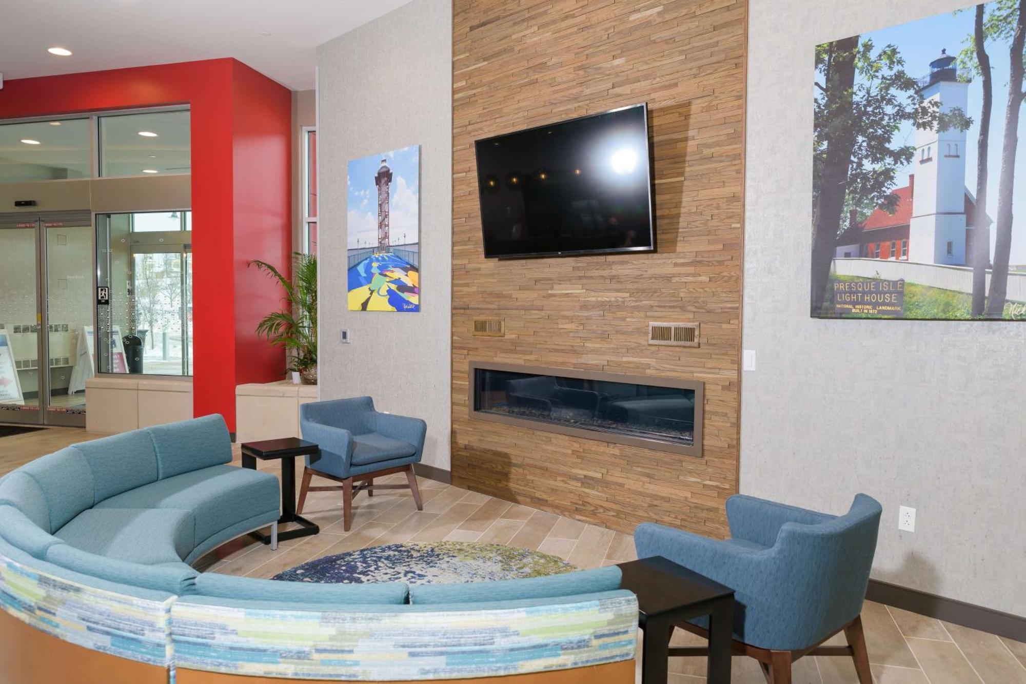 Hampton Inn & Suites Erie Bayfront Eksteriør billede